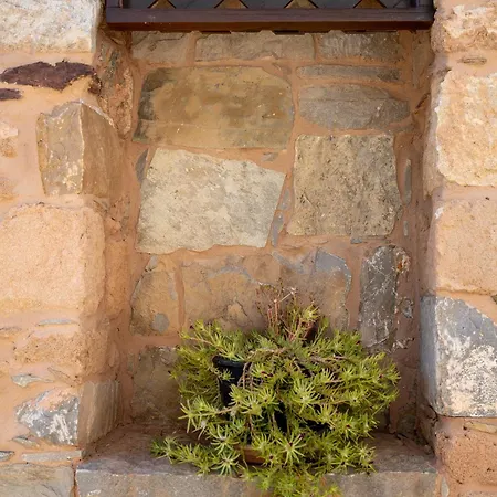 Holiday home Tsolias Stone House
